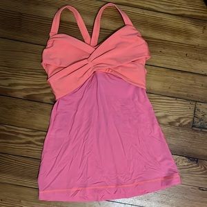 Lululemon tank